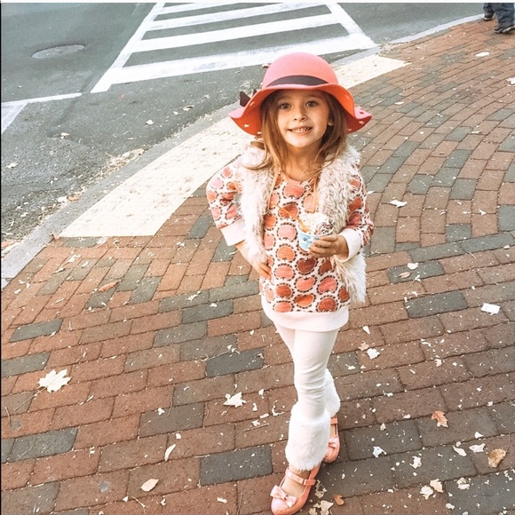 The Children's Place Other - Girls Faux Fur Vest XS 4